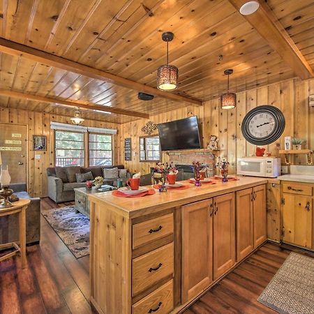 Pet-Friendly Big Bear Lake Cabin Less Than 3 Mi To Lake! エクステリア 写真