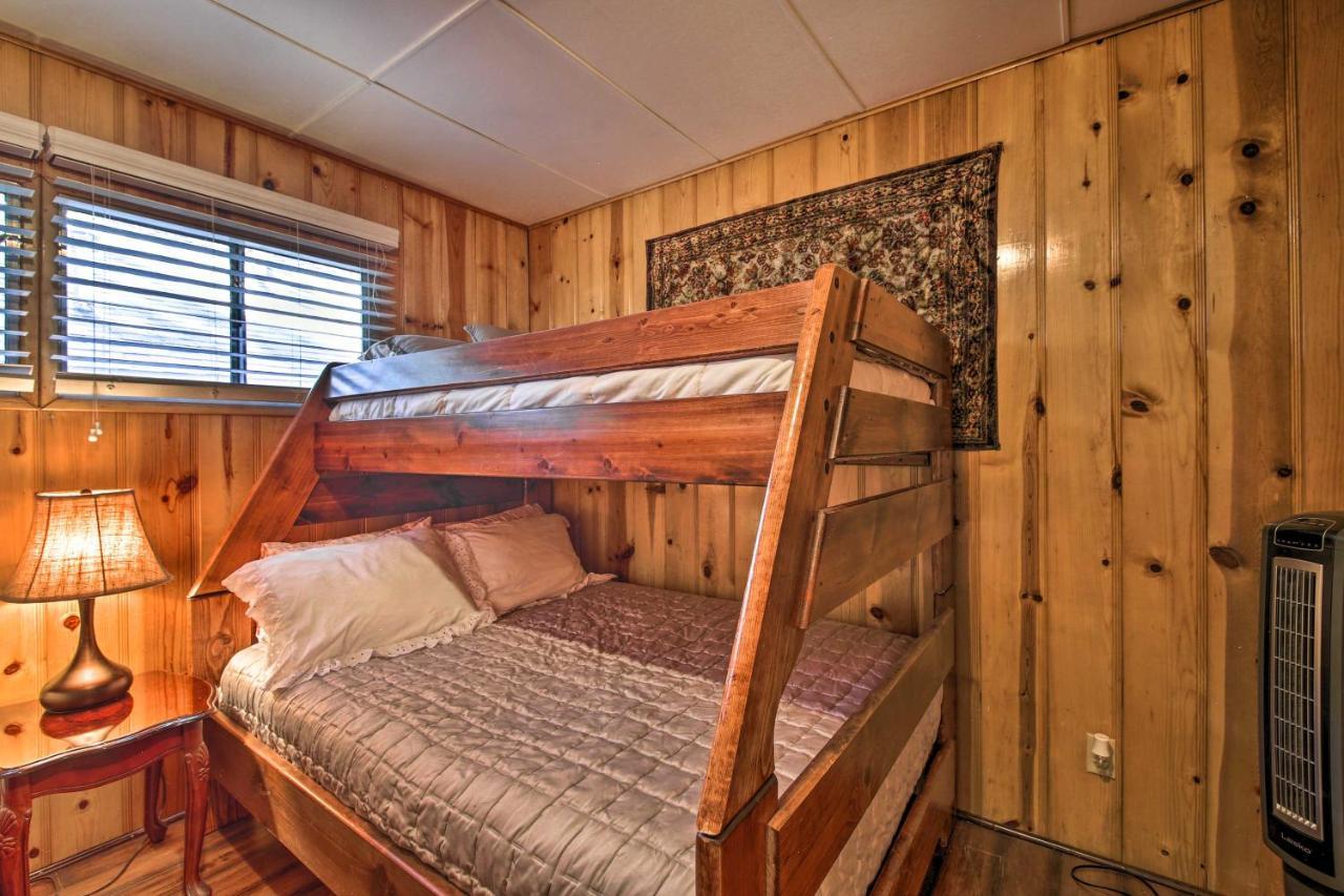 Pet-Friendly Big Bear Lake Cabin Less Than 3 Mi To Lake! エクステリア 写真